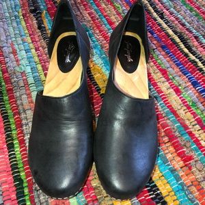 FREE PEOPLE MONROE CLOGS BRAND NEW